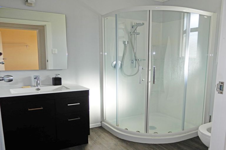 Photo of property in 25 Mersey Street, South Hill, Oamaru, 9400