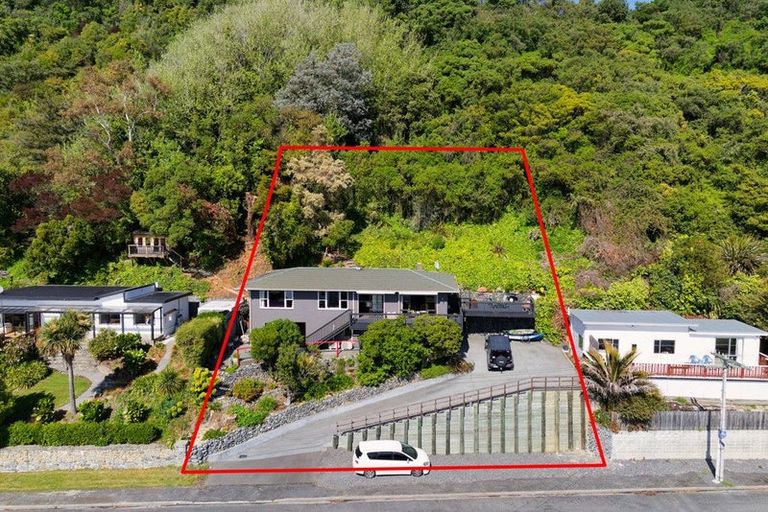 Photo of property in 162 Torquay Street, Kaikoura, 7300