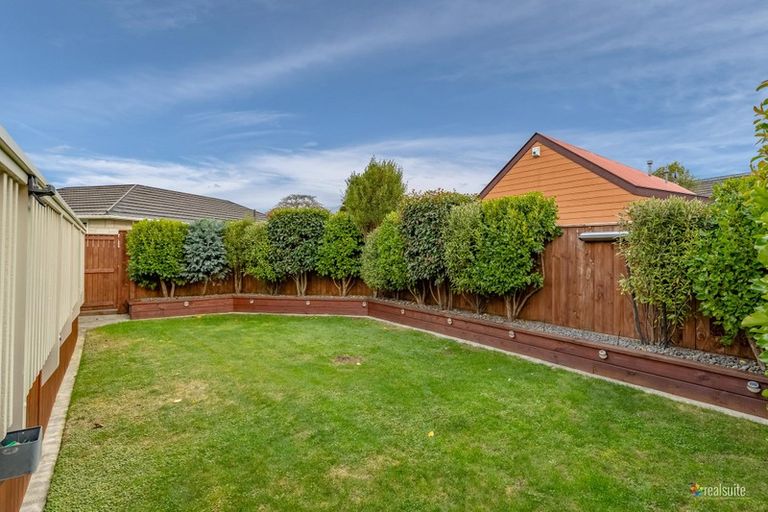 Photo of property in 15 Montgomery Crescent, Clouston Park, Upper Hutt, 5018