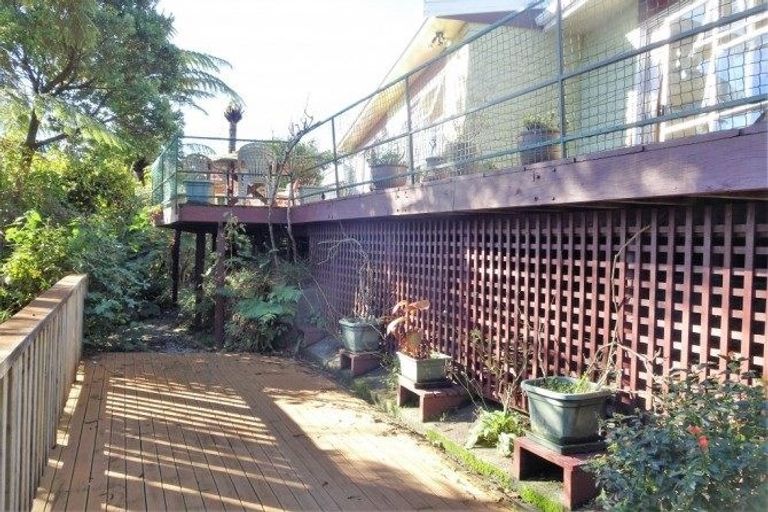 Photo of property in 20 Weenink Road, Karoro, Greymouth, 7805