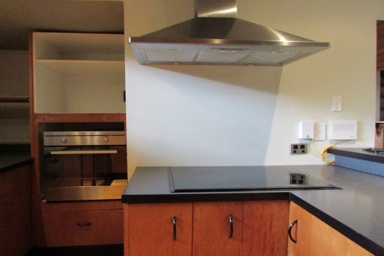 Photo of property in 19 Flavell Street, Heathcote Valley, Christchurch, 8022