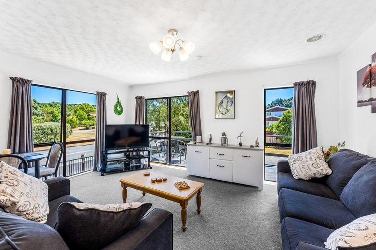 Photo of property in 19 Topaz Street, Birchville, Upper Hutt, 5018