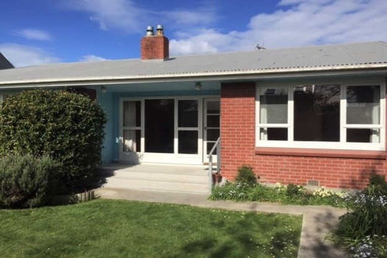 Photo of property in 63 Office Road, Merivale, Christchurch, 8014