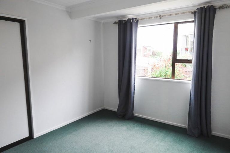 Photo of property in 35 Mitchell Street, Abbotsford, Dunedin, 9018