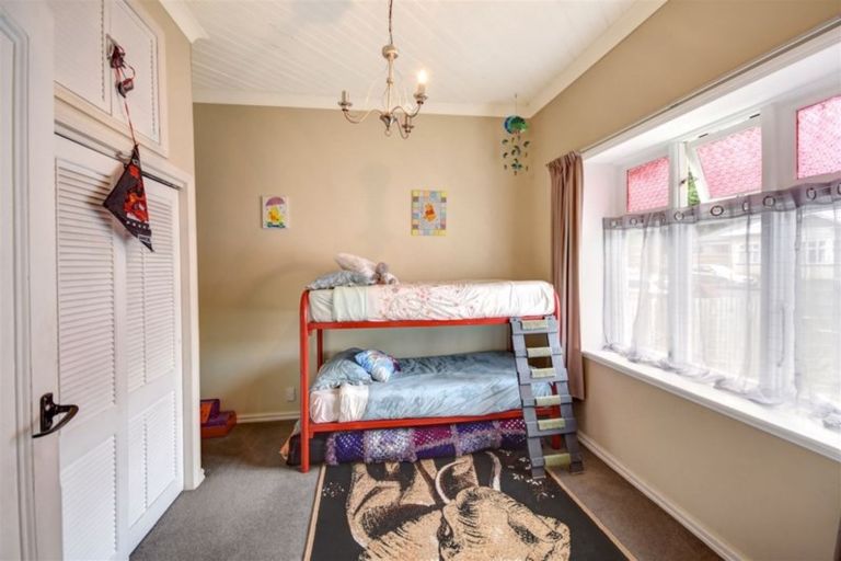 Photo of property in 33 Crown Street, North East Valley, Dunedin, 9010