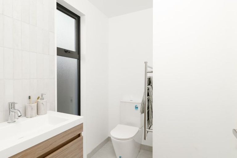 Photo of property in 2/33 England Street, Phillipstown, Christchurch, 8011