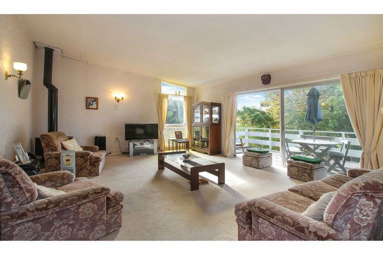 Photo of property in 4 Havana Place, Glenfield, Auckland, 0629