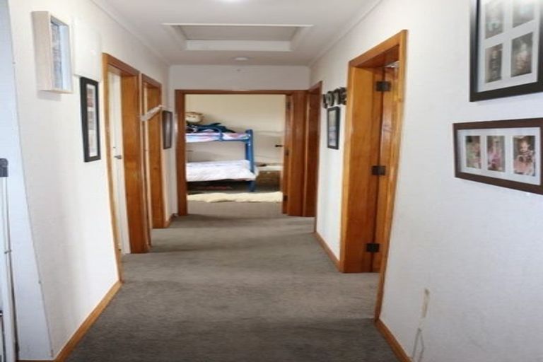 Photo of property in 4-6 Kittyhawk Row, Bulls, 4818