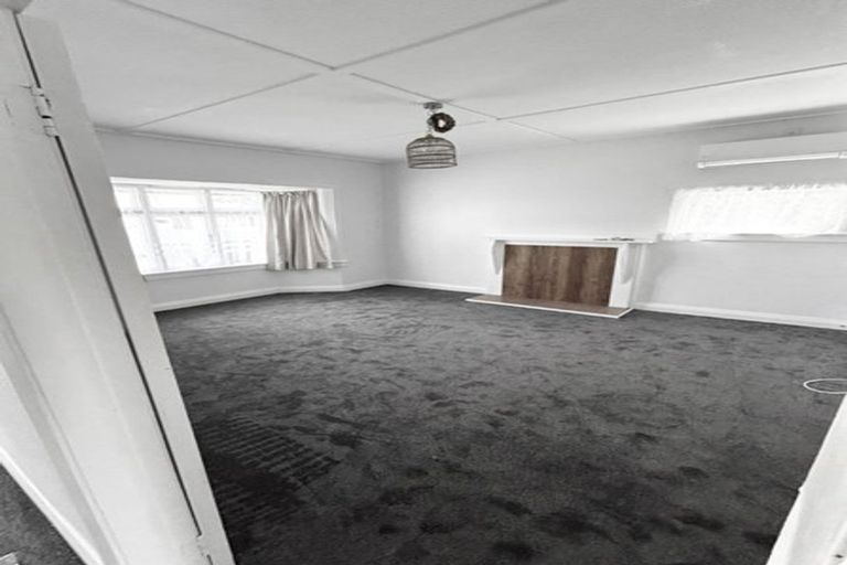 Photo of property in 146 Randwick Road, Moera, Lower Hutt, 5010