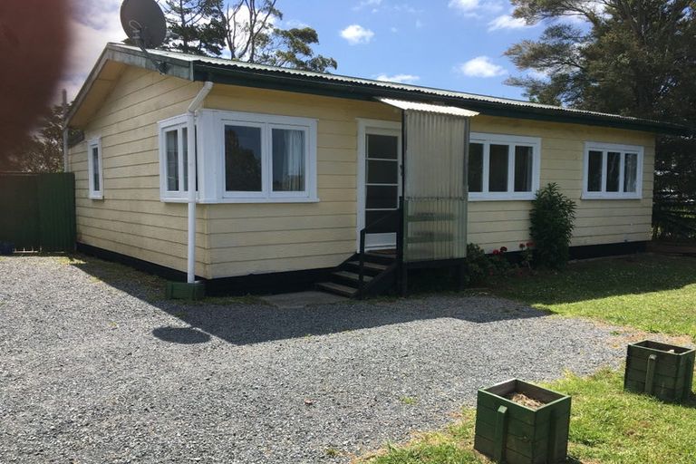 Photo of property in 1/27 Forest Hill Road, Henderson, Auckland, 0612