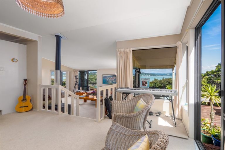 Photo of property in 37 Gilbert Mair Rise, Russell, 0272