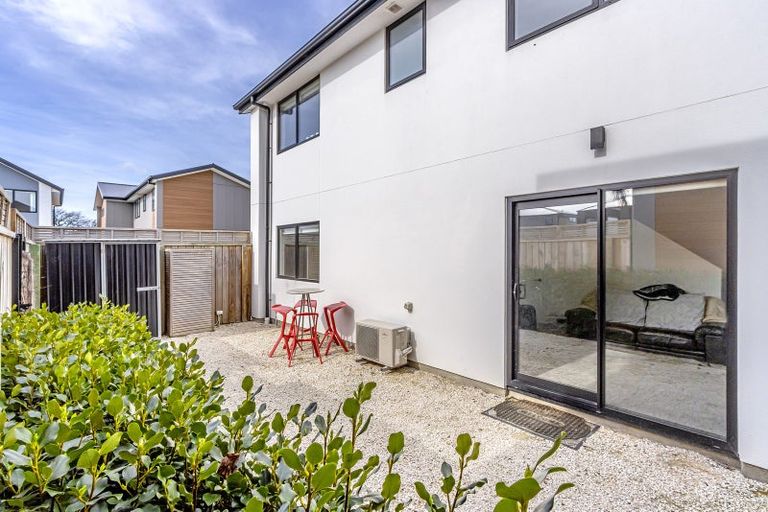 Photo of property in 23 Hargest Crescent, Sydenham, Christchurch, 8023