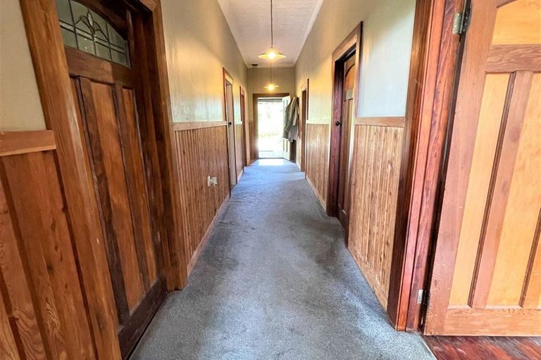 Photo of property in 16 Lewin Street, Balclutha, 9230