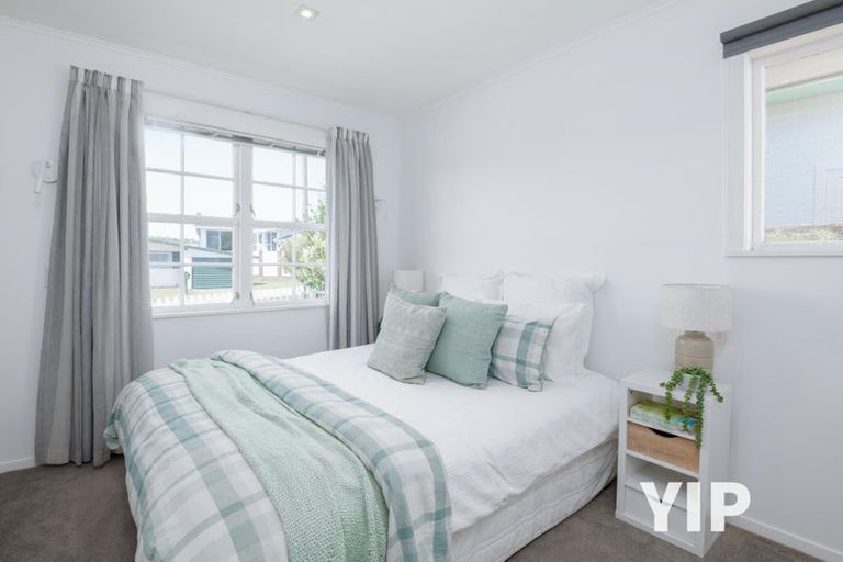 Photo of property in 29 Cranwell Street, Churton Park, Wellington, 6037