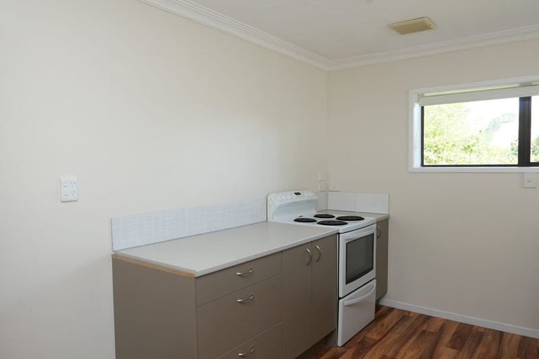 Photo of property in 37 Elizabeth Street, Waikanae, 5036