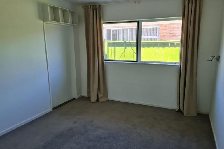 Photo of property in 12 Riverside Road, Orewa, 0931