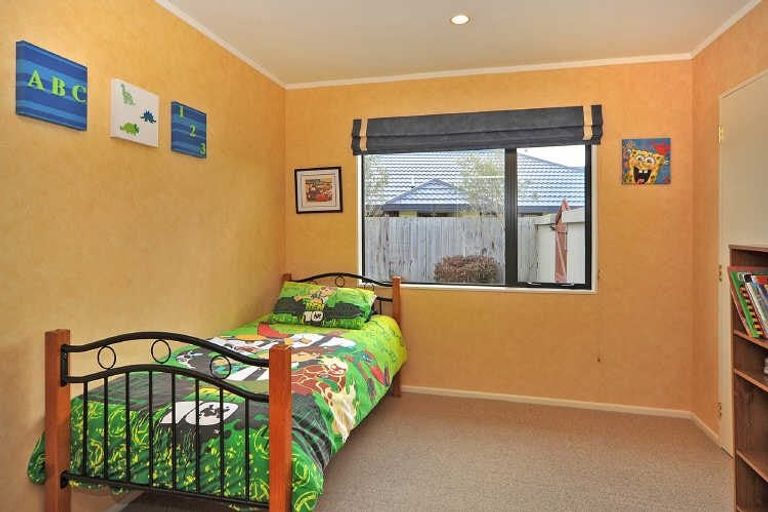 Photo of property in 75 Parnell Heights, Kelvin Grove, Palmerston North, 4414