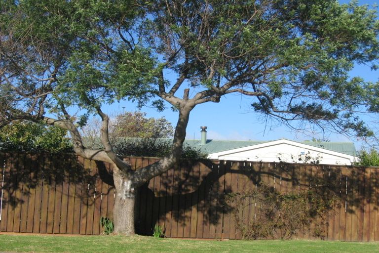 Photo of property in 40 Percival Road, Paraparaumu Beach, Paraparaumu, 5032