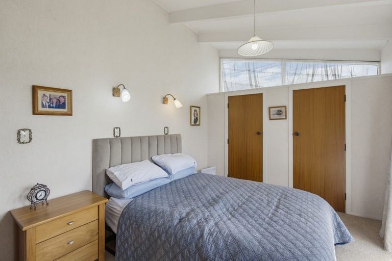 Photo of property in 556 Queen Street East, Levin, 5510