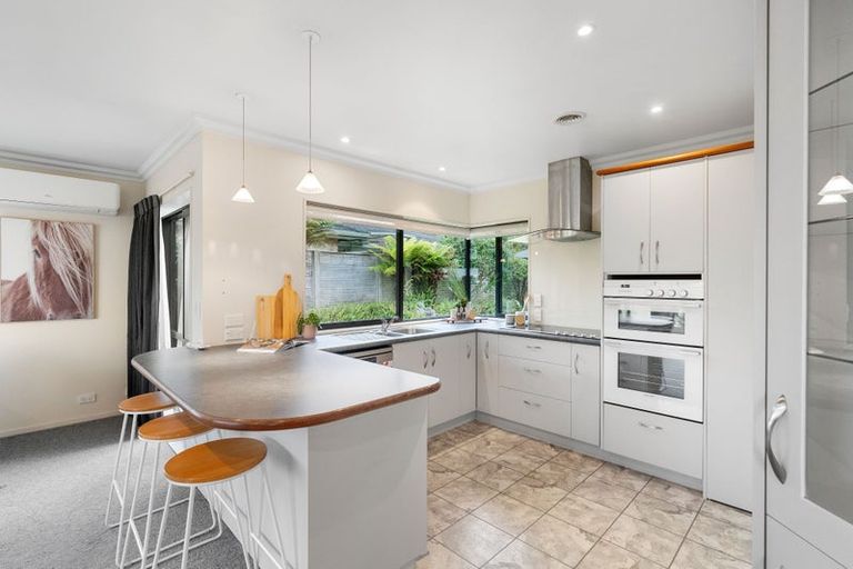 Photo of property in 1 Roseash Lane, Levin, 5510