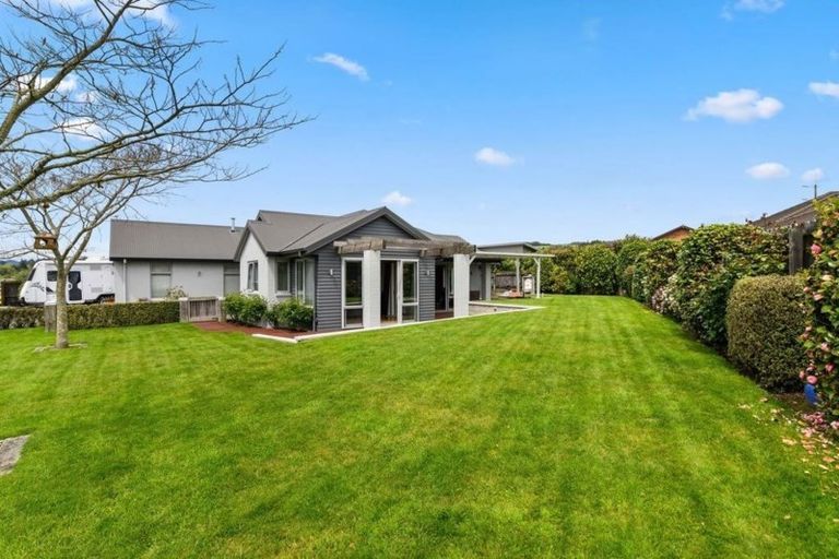 Photo of property in 22 Great West Road, Matipo Heights, Rotorua, 3015