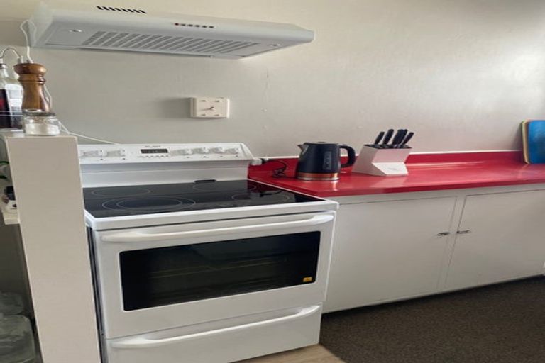 Photo of property in 207 Southampton Street West, Hastings, 4122