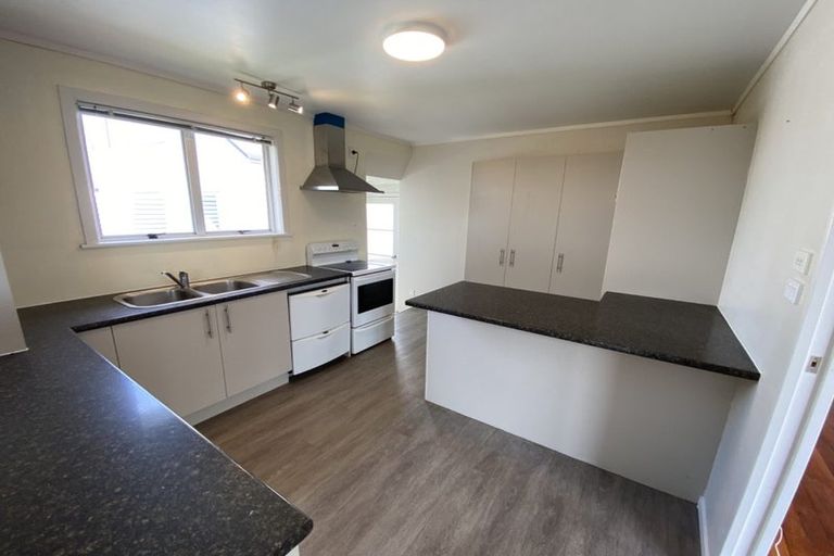 Photo of property in 81 Litten Road, Cockle Bay, Auckland, 2014