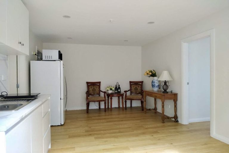 Photo of property in 48 Kenmure Avenue, Forrest Hill, Auckland, 0620