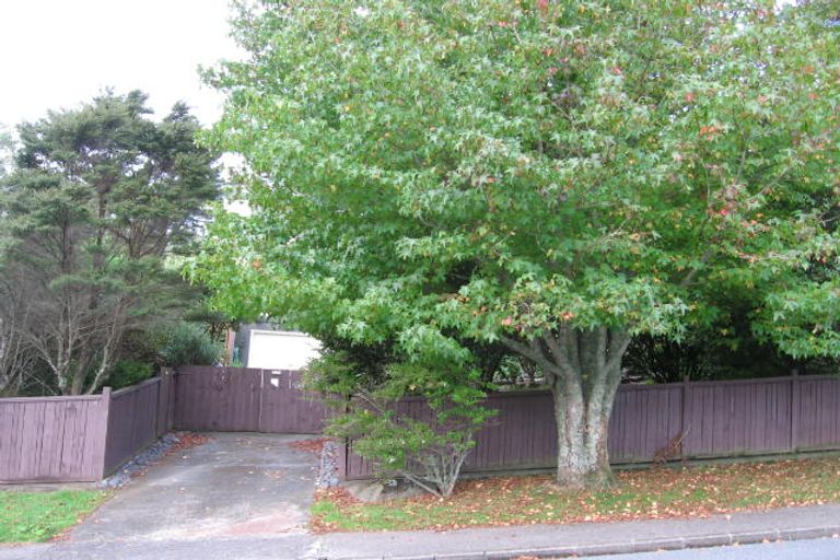 Photo of property in 8 Autumn Avenue, Glen Eden, Auckland, 0602