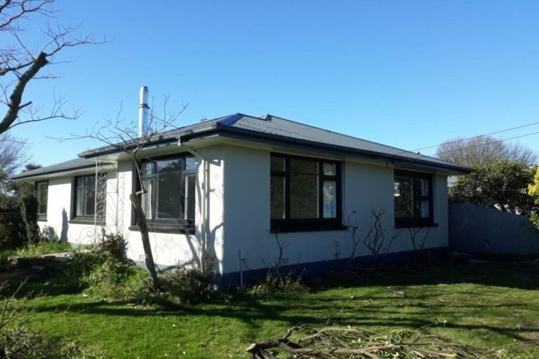 Photo of property in 33 Bourne Crescent, Papanui, Christchurch, 8053