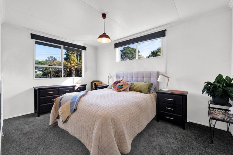 Photo of property in 28 Durham Avenue, Welbourn, New Plymouth, 4312