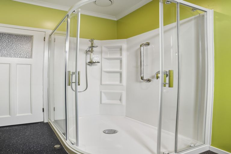 Photo of property in 36 Duckworth Street, Andersons Bay, Dunedin, 9013