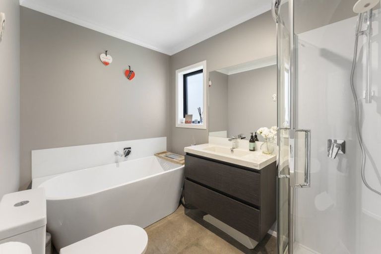 Photo of property in 155 Waipounamu Drive, Kelson, Lower Hutt, 5010