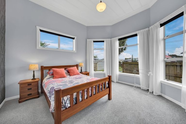 Photo of property in 65 Wilson Street, Hawera, 4610