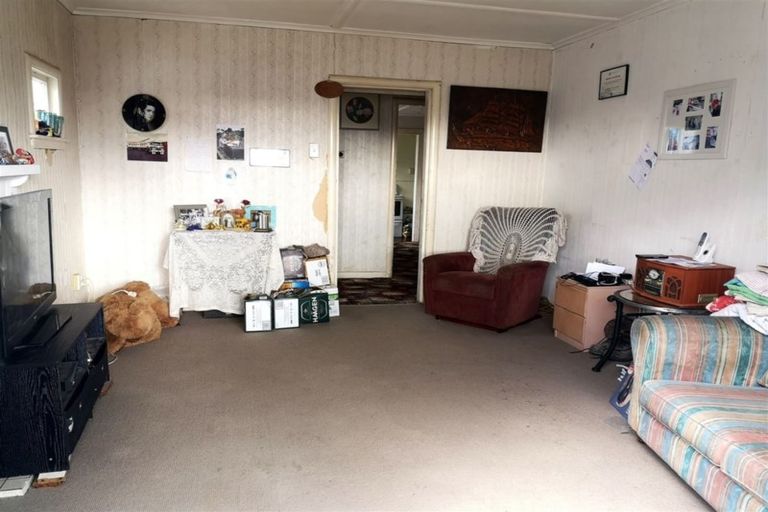 Photo of property in 45 Orchard West Road, Ngatea, 3503