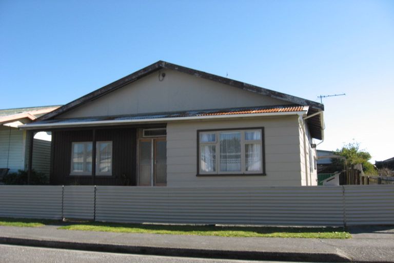 Photo of property in 17 Beach Street, Hokitika, 7810