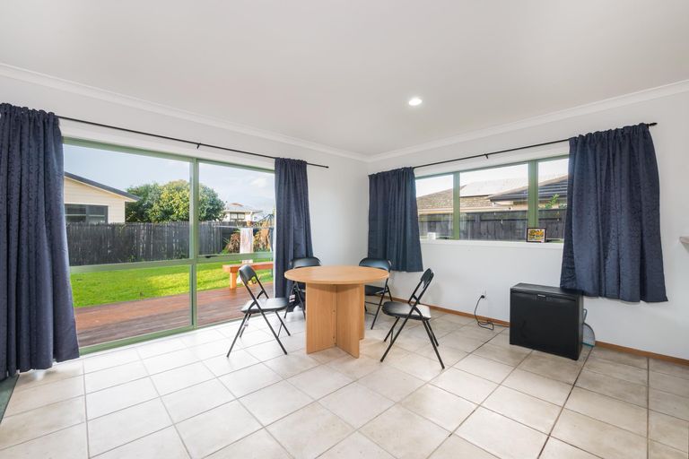 Photo of property in 3 Pelorus Place, Pakuranga, Auckland, 2010