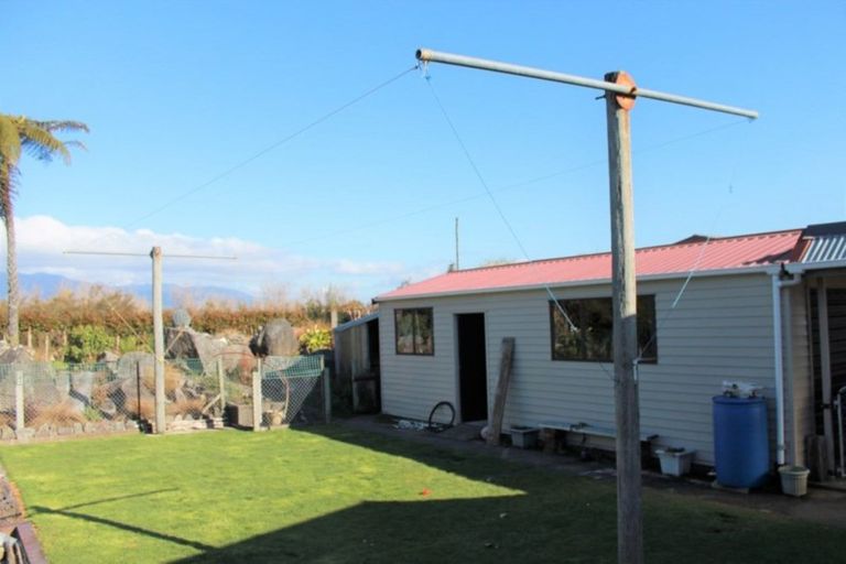 Photo of property in 10 Forbes Street, Westport, 7825