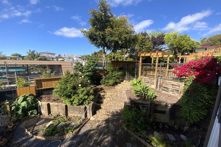 Photo of property in 16 Edmund Street, Saint Heliers, Auckland, 1071