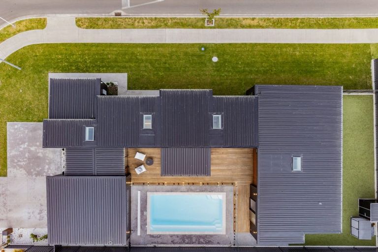 Photo of property in 2 Hikawera Drive, Frimley, Hastings, 4120