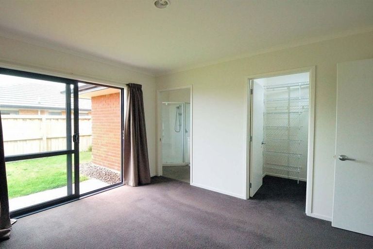 Photo of property in 73 Barnes Street, Pegasus, 7612