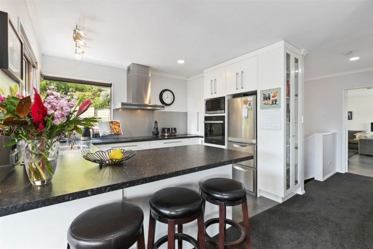 Photo of property in 52 Little John Drive, Bellevue, Tauranga, 3110