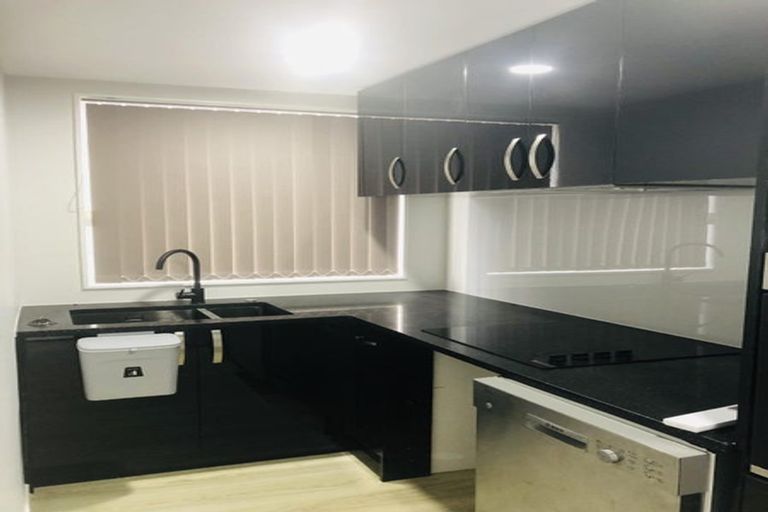 Photo of property in 208 Wainui Road, Silverdale, 0932