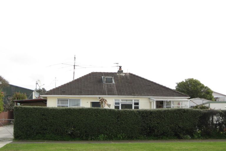 Photo of property in 77 Grey Street, Waitara, 4320