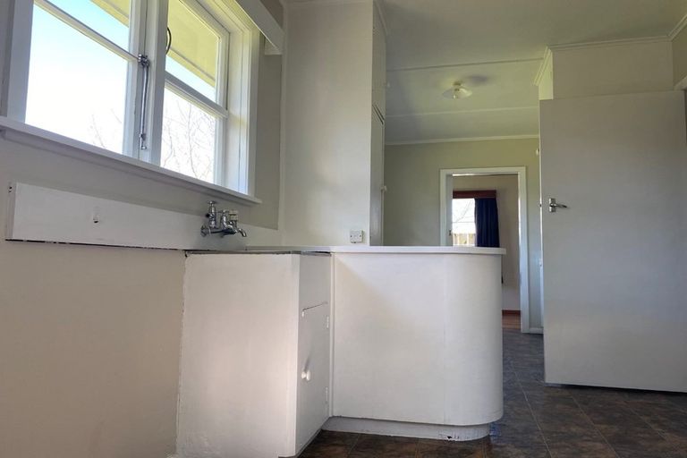 Photo of property in 37 Lupin Road, Otaki, 5512