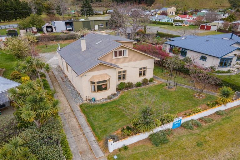 Photo of property in 9 Gordon Street, Kurow, 9435