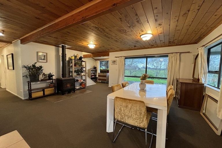 Photo of property in 42 Codlin Road, Waiuku, 2683