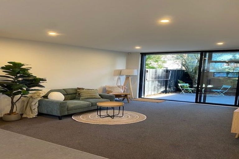Photo of property in 6/27 Gracefield Avenue, Christchurch Central, Christchurch, 8013