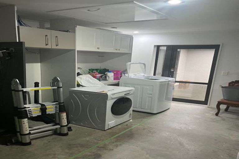 Photo of property in 28 Lochnagar Drive, Lake Hayes, Queenstown, 9304