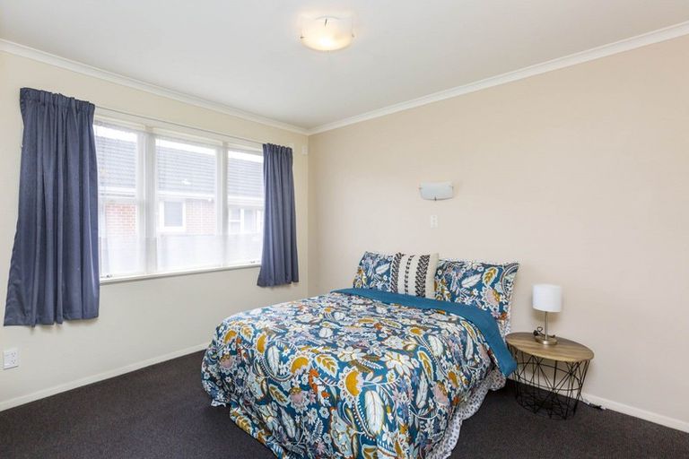 Photo of property in 3/29 Hillside Drive, Maoribank, Upper Hutt, 5018